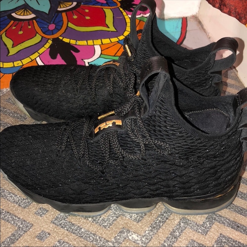 LeBron 15’ Metallic Gold Size 11.